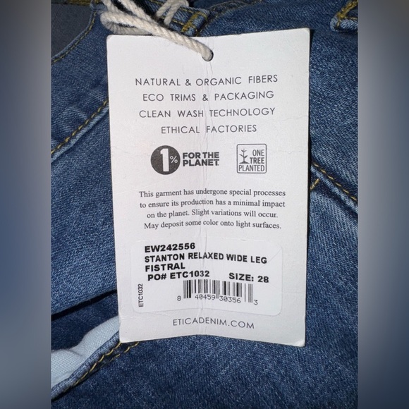Etica Classic Stanton relaxed fit wide leg Blue Jeans. NWT size 28. - Picture 12 of 14